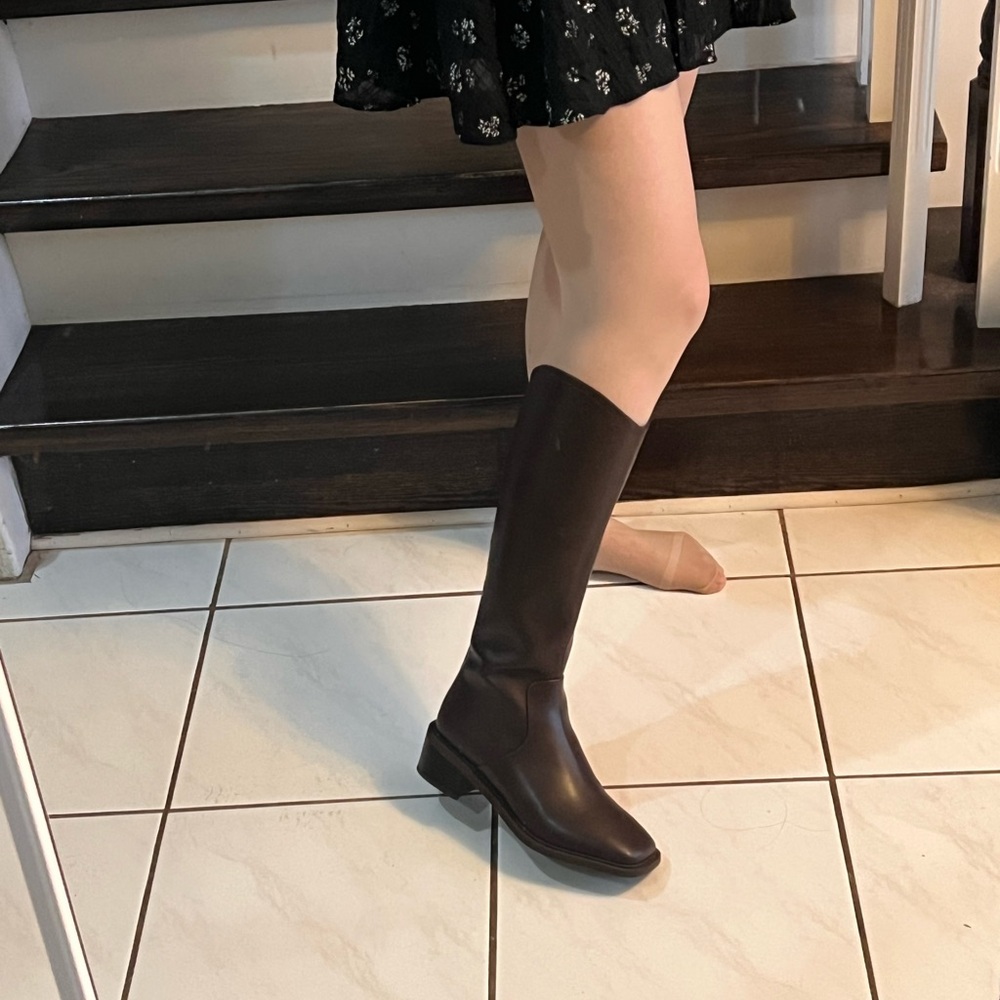 Elegant Brown Knee-High Women's Boots